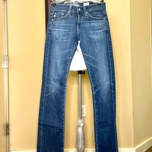 AG Adriano Goldschmeid Size 24R
Tomboy style, Relaxed fit.